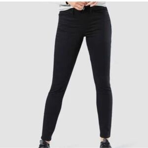 Denizen Ultra High Rise Super Skinny Jean